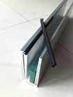 Utilisation en verre Frameless de balustrade de la Manche en aluminium en U avec la surface peinte